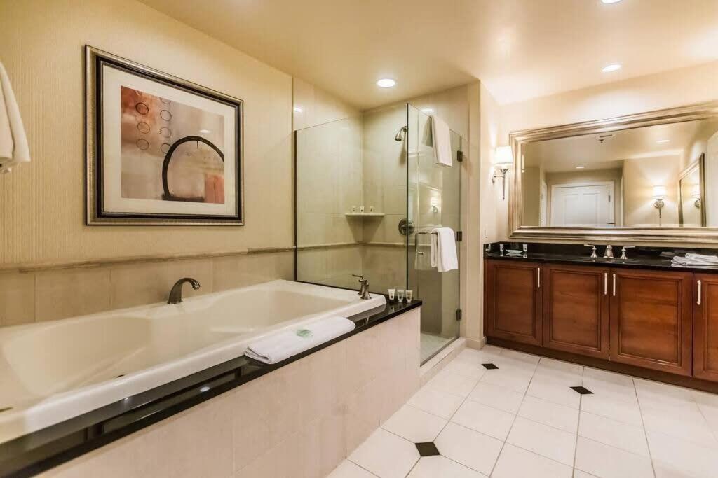 Apartamento Mgm 12721 Executive Corner 1br Strip View Balcony *